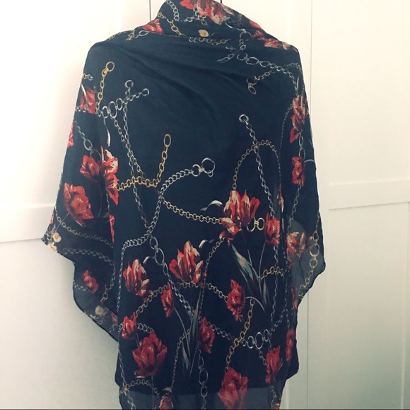 Dana Buchman Accessories - DANA BUCHMAN MULTICOLOR PRINTED SCARF 🧣